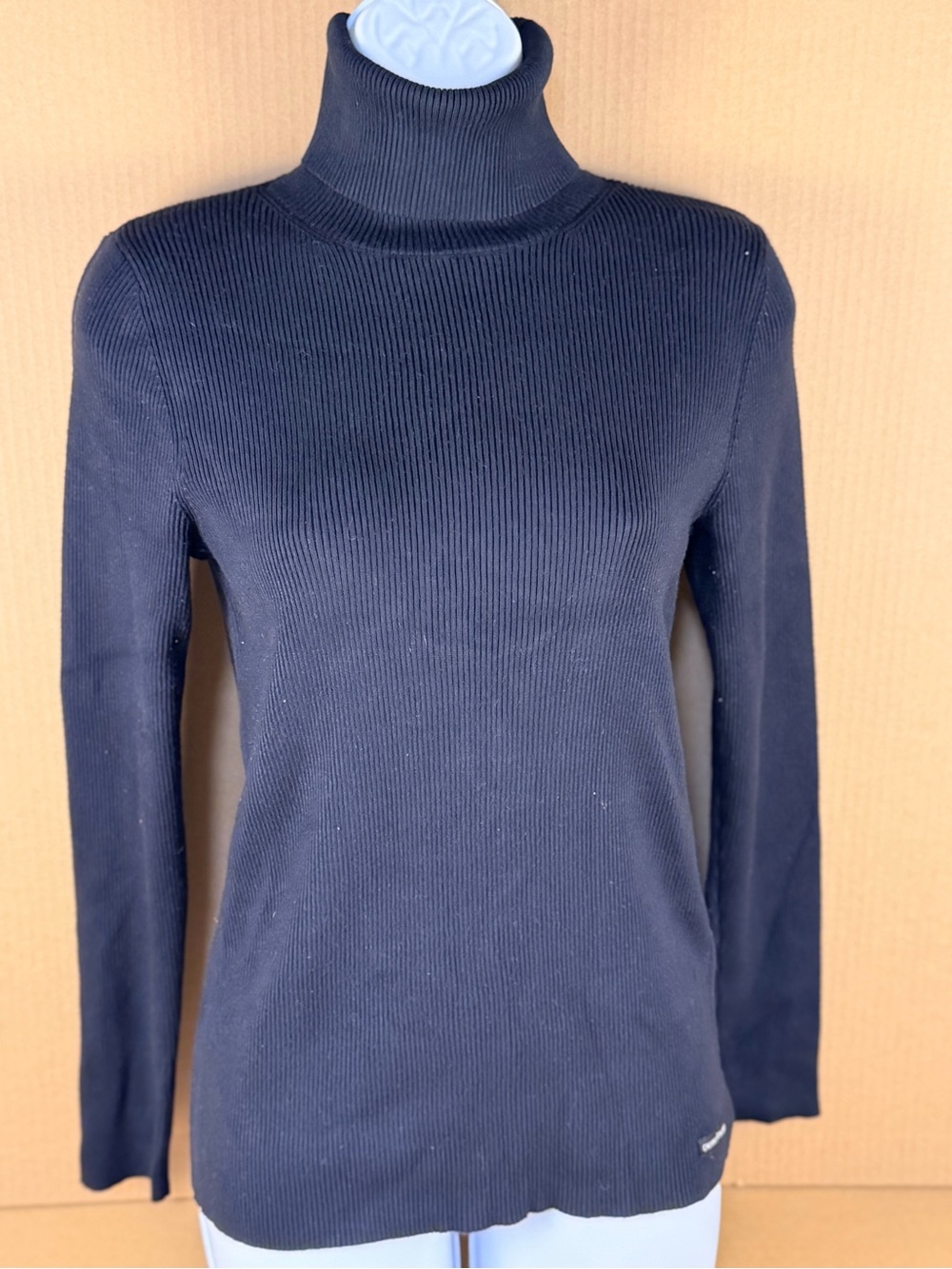 Calvin Klein Preppy Old Money Black Ribbed Turtleneck - Size L